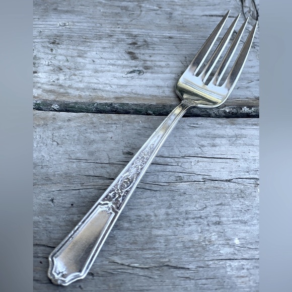 Rogers international silver ancestral, silver plated salad fork flatware 1924 - Picture 2 of 8
